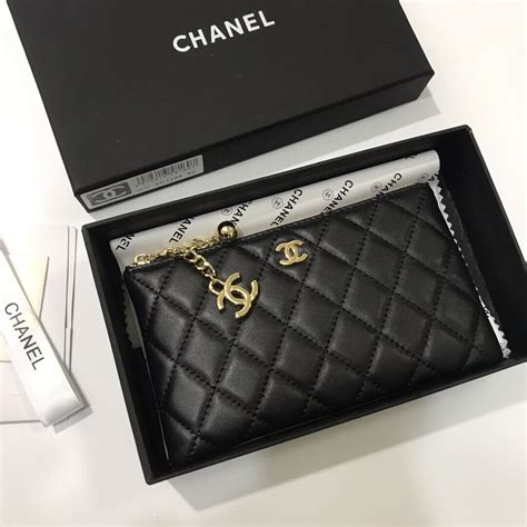 portafogli chanel